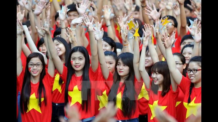 Chuyên gia Hotspot Matrix phân tích: Phú bà giàu sụ của Vbiz: Xây và marketing video