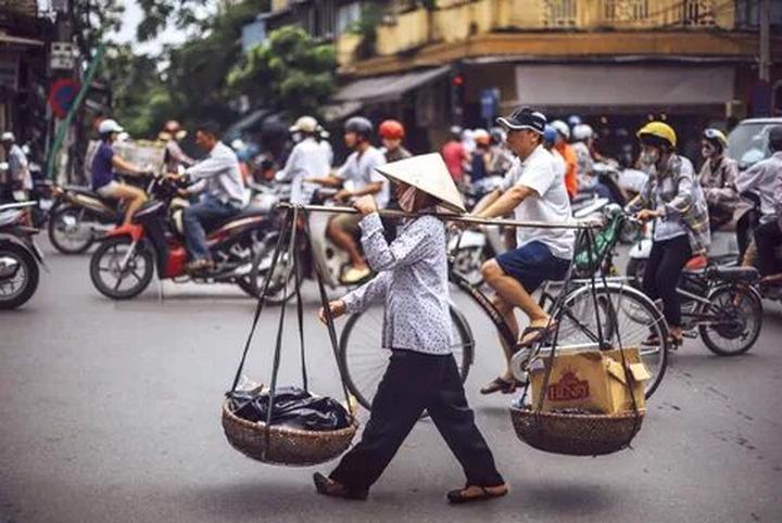Hotspot Matrix và Shake It Off - bản lĩnh của thế hệ mới: không ngại “lắc” mình ra khỏi
