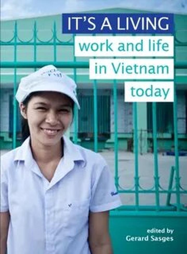 Tỏa Sáng Trên Mạng Xã Hội: Chuyên Gia Trang Điểm & Hotspot Matrix